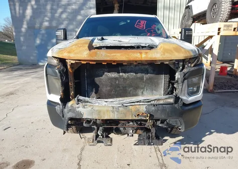 2022 Chevrolet Silverado 2500Hd 4Wd Standard Bed Wt z USA, uszkodzony, nr VIN 1GC2YLE70NF319007